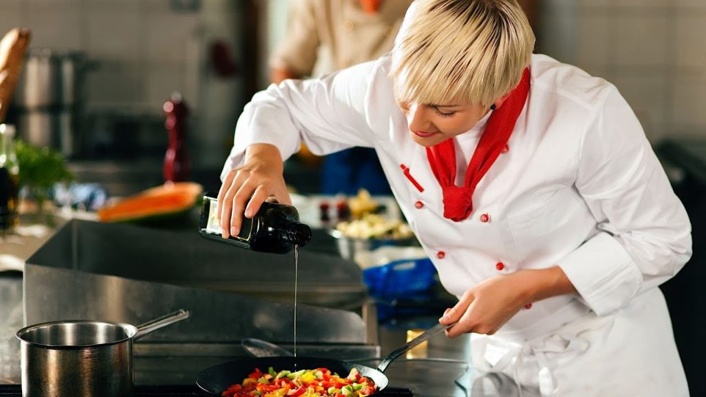 Like A Sous Chef Means A Sizable Responsibility AdSum Restaurant